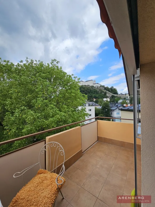Zentrale Stadtwohnung im Nonntal - 2 Zimmer mit Balkon und Lift - Titelbild