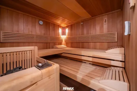 Sauna (UG)