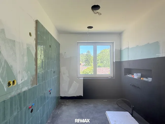 1. Obergeschoss - Badezimmer 2