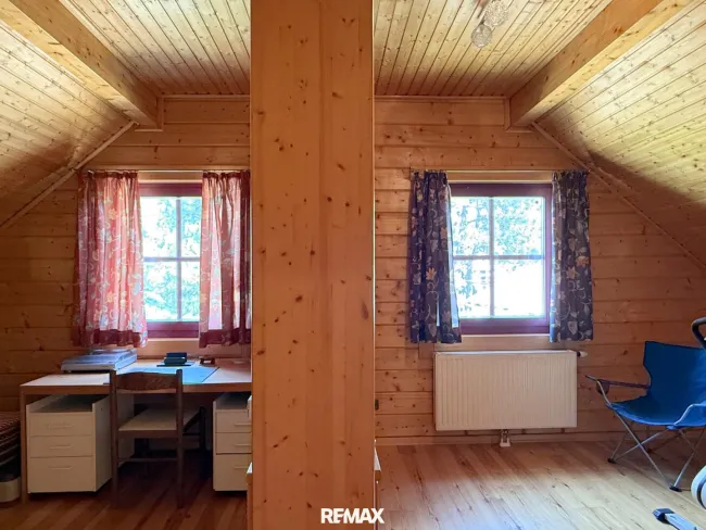 Obergeschoss - Zimmer 2 trennbar