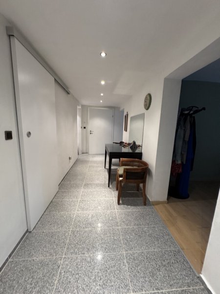 Mehrfamilienhaus mit Loft, traumhaftem Grundstück und Panoramablick in Friedberg