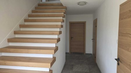 Mietgelegenheit - kernsaniertes Wohnhaus mit Garten