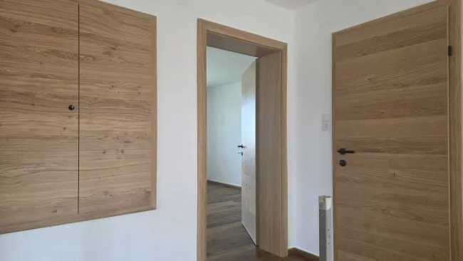 Mietgelegenheit - kernsaniertes Wohnhaus mit Garten - Bild