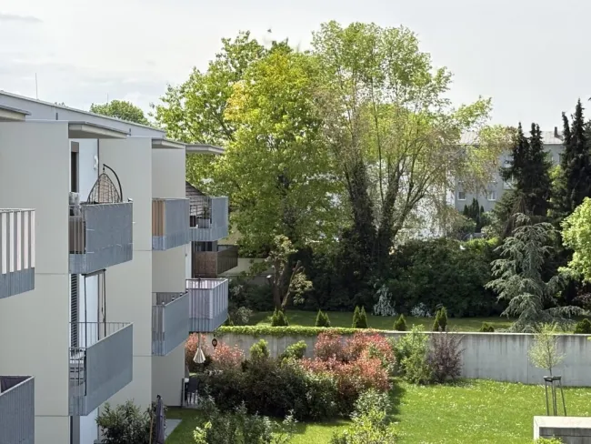 helle 3 Zimmerwohnung mit Balkon in Wels - Titelbild