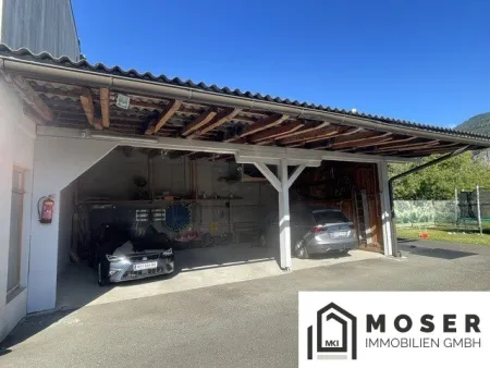 Teufenbach: Sofort beziehbares Einfamilienhaus mit 3 Garagen und 3er-Carport zu verkaufen - Bild