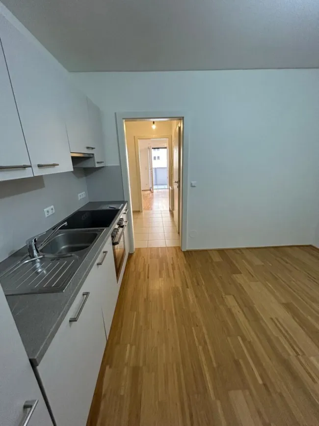 Charmante 2-Zimmer-Wohnung mit Balkon und Stadtblick in Graz! - Bild