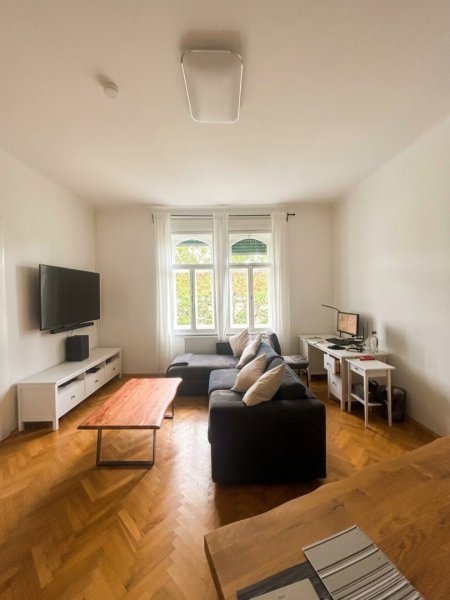 Helle 3-Zi-Wohnung in Graz mit Balkon, Aufzug, Parkett & tollem Stadt- und Grünblick!