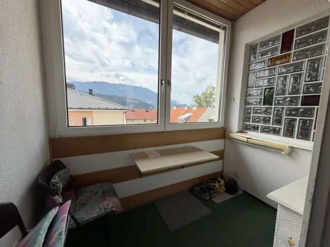 Eigentumswohnung mit südseitig verbauter Loggia - Bild