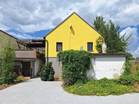 Hofansicht des Hauses