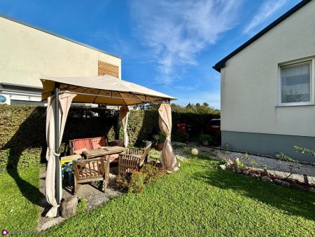 Ein Ort zum Aufatmen – Ihr Zuhause mit Garten und Herz! Superädifikat/ Pachtgrund