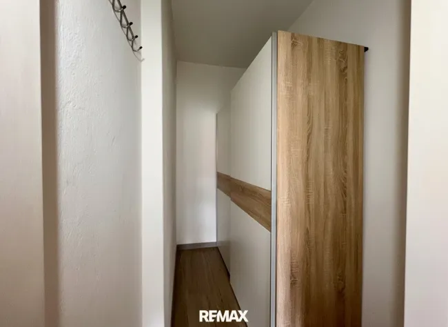 Zimmer 3 beghebarer Kleiderschrank
