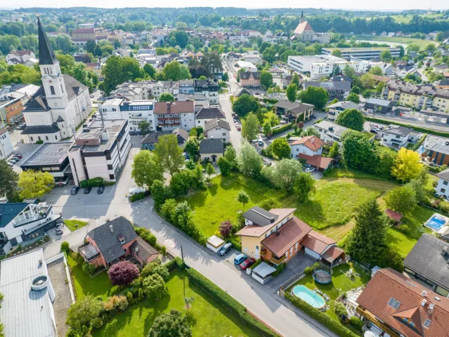 BAUBEGINN ERFOLGT | Oberndorf bei Salzburg: 3 Zimmer | 98 m² - Titelbild