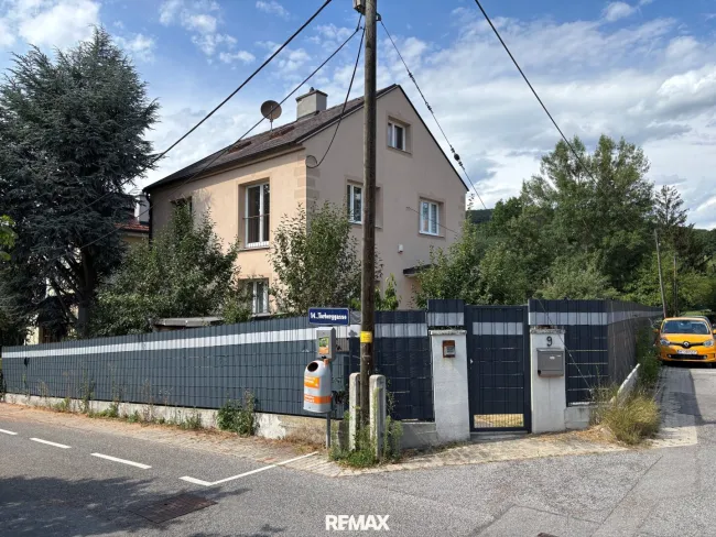 Haus straßenseitig