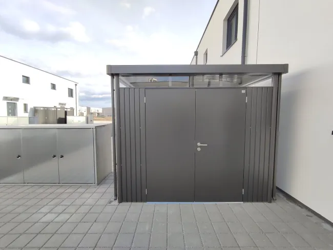 b.jpg