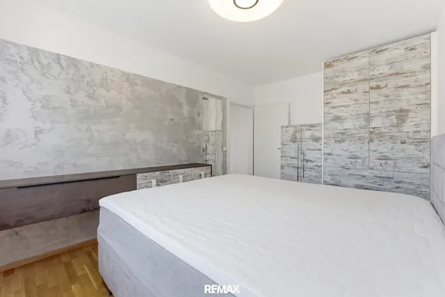 (Schlaf-)Zimmer 1