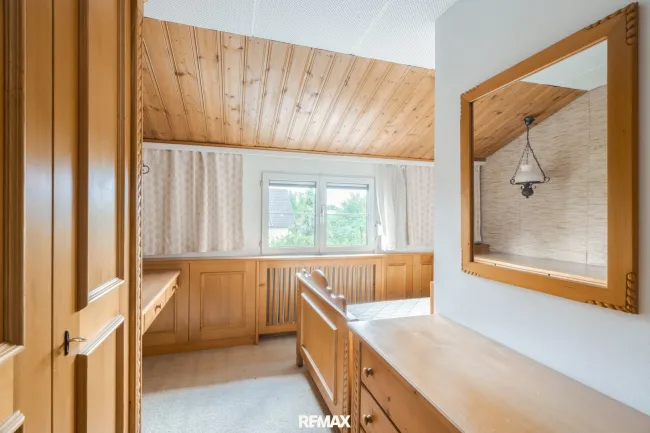 Schlafzimmer Mansarde DG