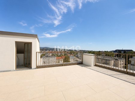 Penthouse in Villa Chimani: Wo Exklusivität zur Selbstverständlichkeit wird - inkl. 131qm Terrasse & Swimmingpool