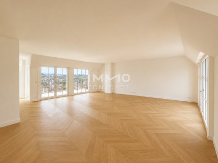 Penthouse in Villa Chimani: Wo Exklusivität zur Selbstverständlichkeit wird - inkl. 131qm Terrasse & Swimmingpool