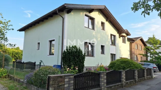 Zweifamilienhaus in ruhiger Siedlungslage von Wieselburg – Viel Platz für Familie, Generationen oder Wohnen & Arbeiten - Titelbild
