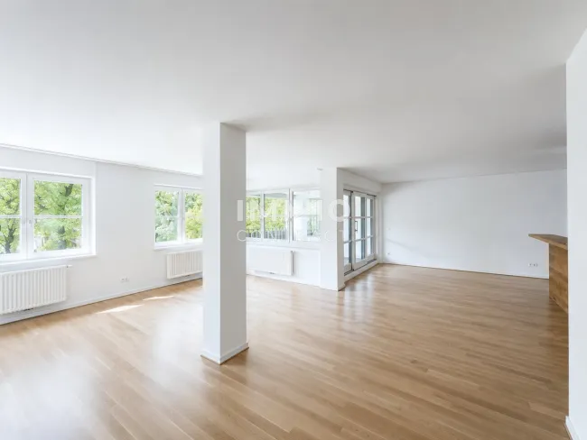 Familienresidenz mit beeindruckendem Raumkonzept in Döbling zum Spitzenpreis - Titelbild