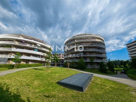 STRASSGANGER Straße 380c : Neuwertige 2 Zimmer- Wohnung mit großem Balkon - Straßganger Straße 380 c - Top 36c