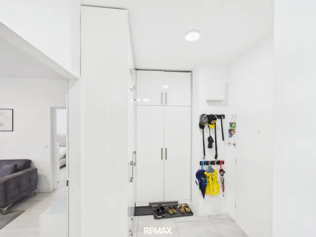 Helle 3-Zimmer-Neubauwohnung mit Balkon & Garagenstellplatz in Simmering - Bild