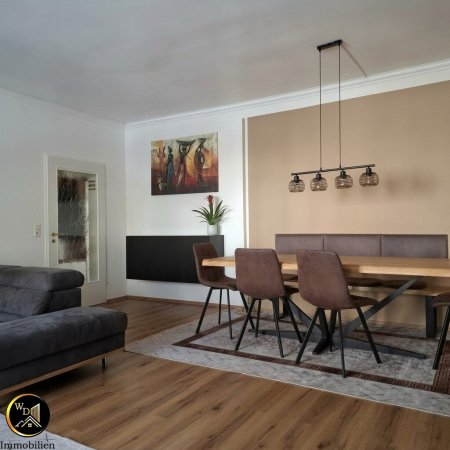 Einziehen und wohlfühlen – umfassend sanierte Familienwohnung mit Balkon, Lift und Grünlage in Mürzzuschlag“
