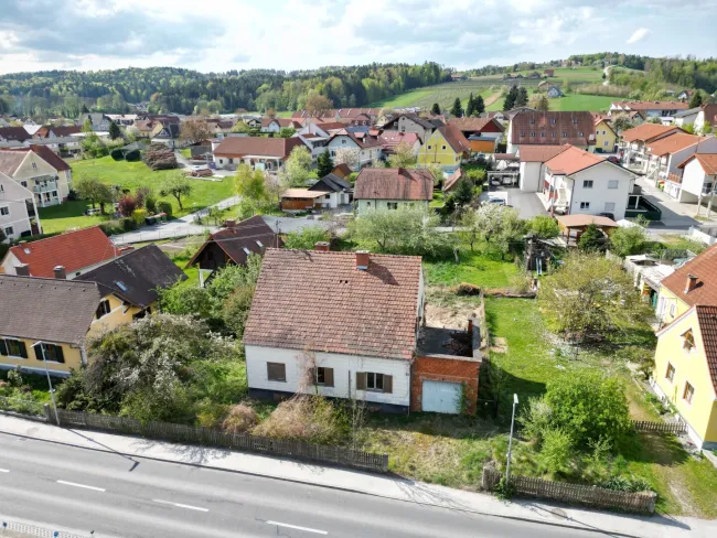 Zentral in Eggersdorf bei Graz: Haus mit Garten & Potenzial für junge Familien (Preis-Hit!) - Bild