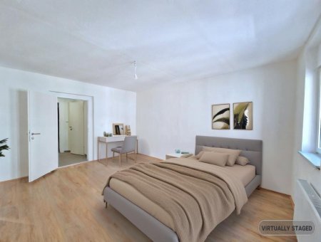Hauptraum mit ca. 19 m² (virtuelles staging)