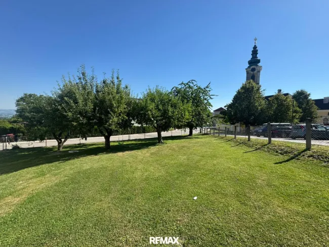 Einfamilienhaus mit großem Garten im Schartner Ortszentrum