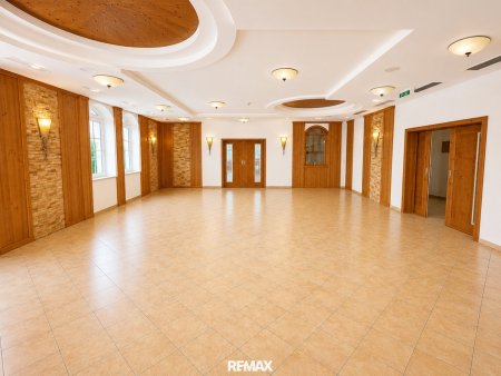 Großzügige Büro- bzw. Praxisfläche in Taufkirchen a. d. Pram