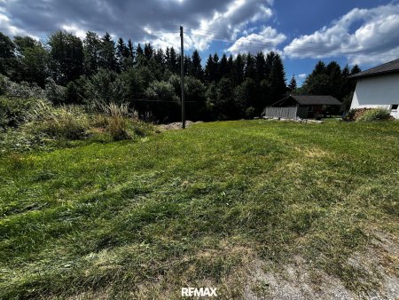 Ihr Baugrund in Geboltskirchen – voll aufgeschlossen und ohne Bauzwang