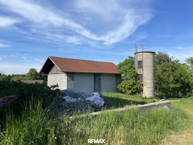 Land.Leben - Wunderschönes Baugrundstück mit Aussicht in Freinberg - Bild