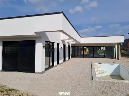 34 Pool Terrasse