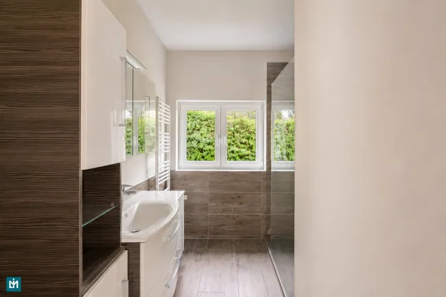 Badezimmer (W) OG.