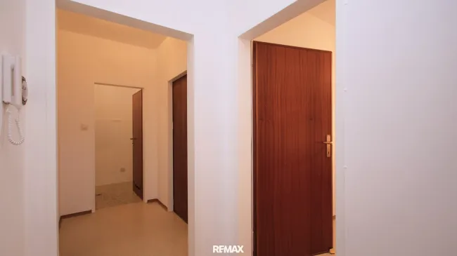 Zu Fuß zur Uni inkl. Balkon, TG Abstellplatz möglich! - Bild