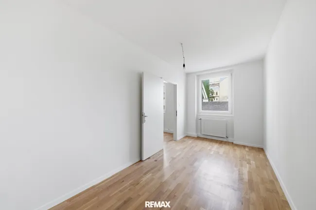 Renovierte, lichtdurchflutete 2-Zimmer-Wohnung mit Lift in 1100 Wien! - Bild