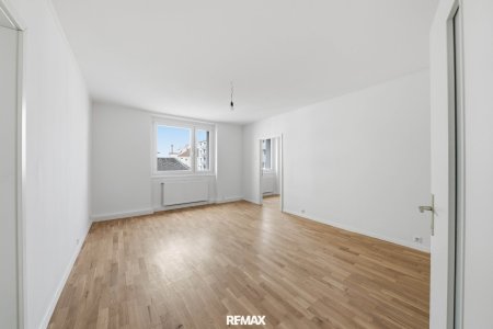 Renovierte, lichtdurchflutete 2-Zimmer-Wohnung mit Lift in 1100 Wien!
