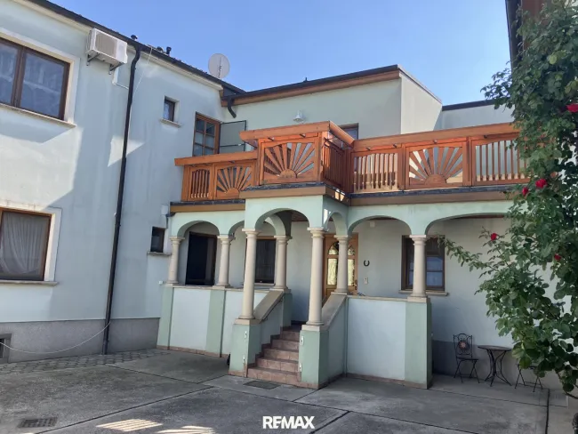 150 m² - viel Platz für meine Familie! - Titelbild