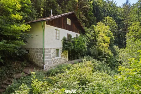 Ruhige Grundstückslage mit Altbestand – Naturidylle in Urfahr
