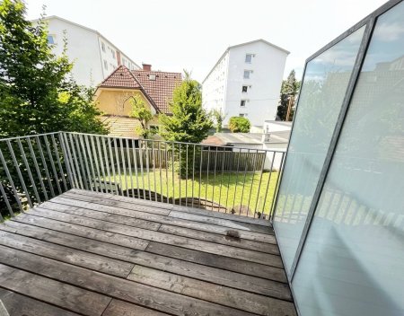 Ruhiger Studentenhit - modern mit Balkon in guter Wohnlage