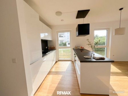 Moderne Gartenwohnung mit Terrasse & großzügigem Wohnbereich in Mattighofen