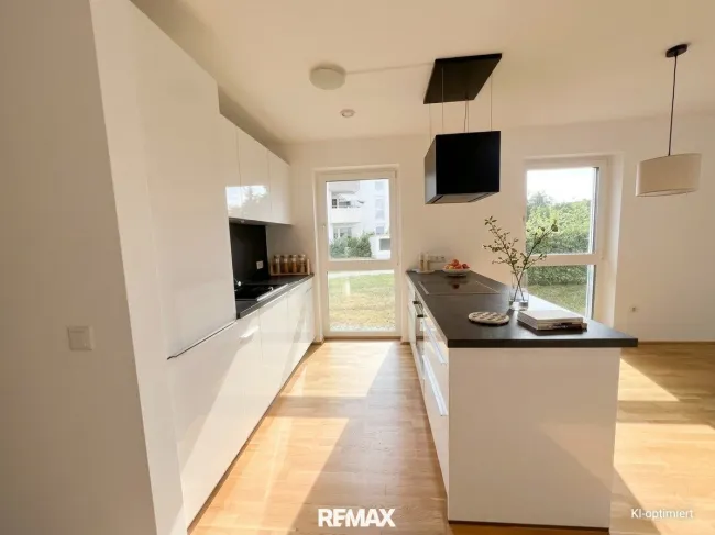 Moderne Gartenwohnung mit Terrasse & großzügigem Wohnbereich in Mattighofen - Bild
