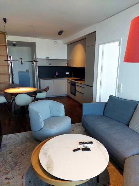 Voll möbliertes Appartement im Marina Tower in Wien zu vermieten