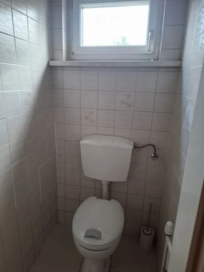 Haus WC.jpeg