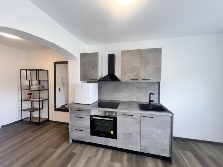 Gemütliche 2-Zi-Wohnung mit Balkon