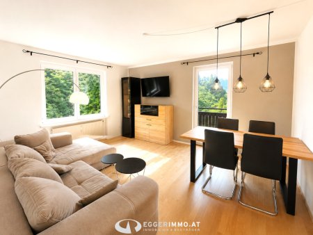 5753 Saalbach: Zweitwohnsitz ! Ab auf die Piste !! möblierte Ferienwohnung ca. 42m², separates Schlafzimmer, sonniger Balkon, Hallenbad, Parkplatz !!