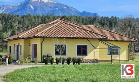 K3 - TRAUMHAFTER BUNGALOW in exklusiver Bauweise in ruhiger Dorfrandlage, barrierefrei, sucht anspruchsvollen neuen Besitzer.
