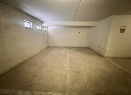 2 Stellplätze