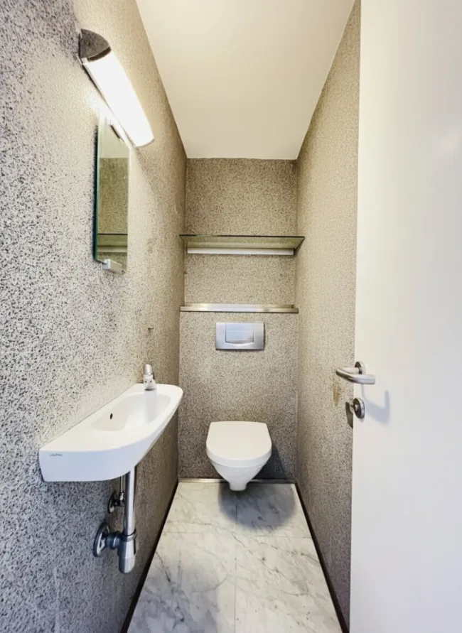 WC